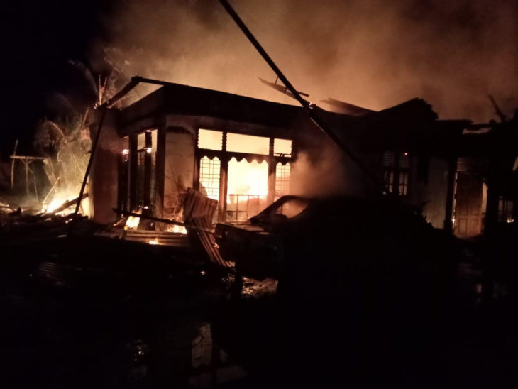 Kebakaran Bangunan di Kelurahan Bangkinang, Berhasil di Padamkan Petugas Damkar dan Penyelamatan